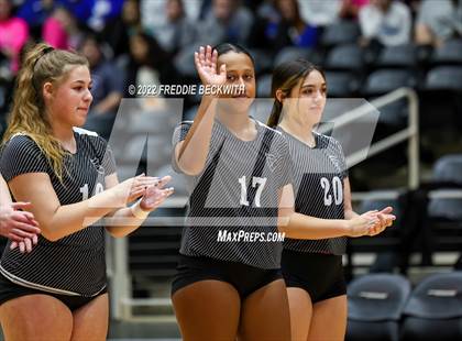 Thumbnail 1 in Randall vs. Hargrave (UIL 4A Semifinal) photogallery.