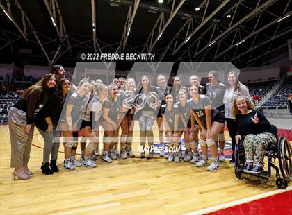 Thumbnail 2 in Randall vs. Hargrave (UIL 4A Semifinal) photogallery.