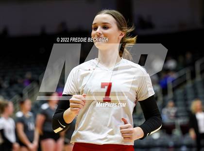 Thumbnail 3 in Randall vs. Hargrave (UIL 4A Semifinal) photogallery.