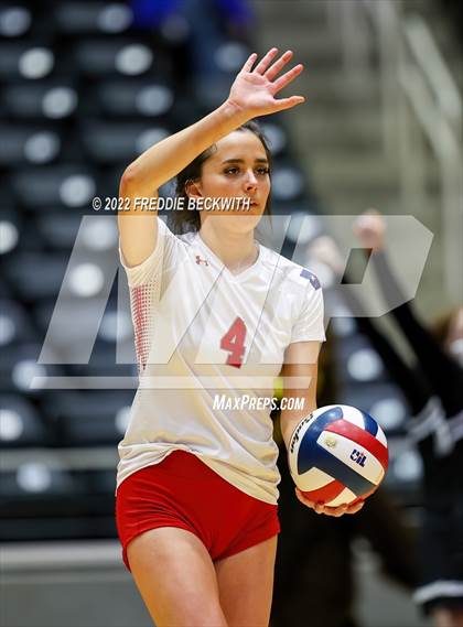 Thumbnail 2 in Randall vs. Hargrave (UIL 4A Semifinal) photogallery.