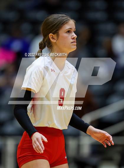 Thumbnail 3 in Randall vs. Hargrave (UIL 4A Semifinal) photogallery.