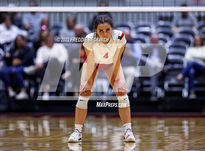 Thumbnail 3 in Randall vs. Hargrave (UIL 4A Semifinal) photogallery.
