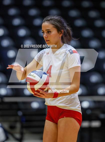 Thumbnail 2 in Randall vs. Hargrave (UIL 4A Semifinal) photogallery.
