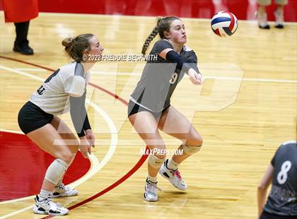 Thumbnail 3 in Randall vs. Hargrave (UIL 4A Semifinal) photogallery.