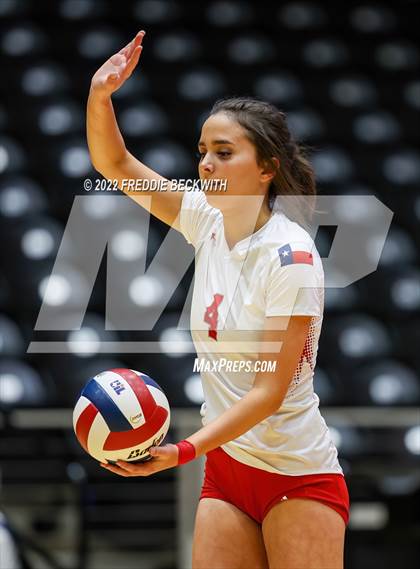 Thumbnail 1 in Randall vs. Hargrave (UIL 4A Semifinal) photogallery.