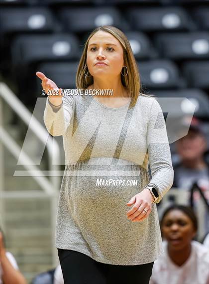 Thumbnail 3 in Randall vs. Hargrave (UIL 4A Semifinal) photogallery.