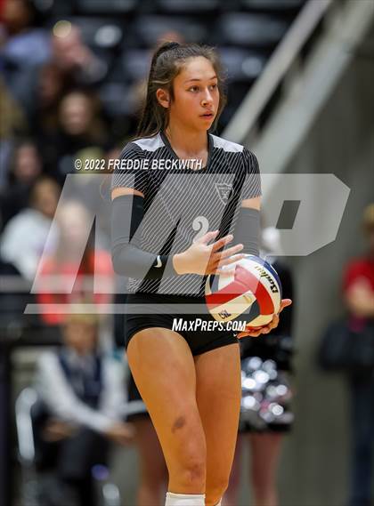 Thumbnail 1 in Randall vs. Hargrave (UIL 4A Semifinal) photogallery.