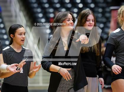 Thumbnail 3 in Randall vs. Hargrave (UIL 4A Semifinal) photogallery.
