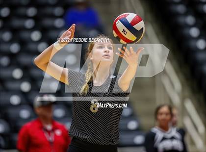 Thumbnail 3 in Randall vs. Hargrave (UIL 4A Semifinal) photogallery.
