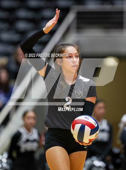 Thumbnail 1 in Randall vs. Hargrave (UIL 4A Semifinal) photogallery.
