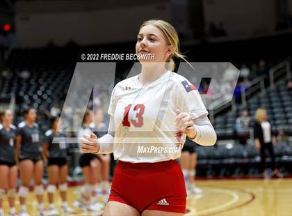 Thumbnail 3 in Randall vs. Hargrave (UIL 4A Semifinal) photogallery.