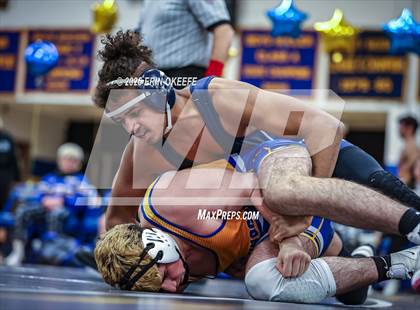 Thumbnail 2 in Smithtown West @ Comsewogue photogallery.
