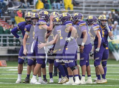 Thumbnail 2 in Escalon vs. Hilmar (CIF SJS D6 Final) photogallery.
