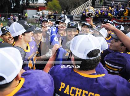 Thumbnail 2 in Escalon vs. Hilmar (CIF SJS D6 Final) photogallery.