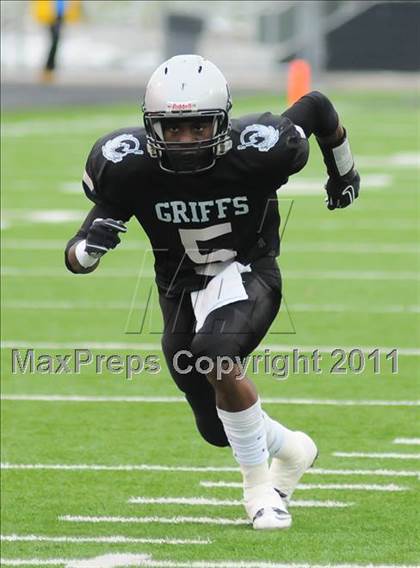 Thumbnail 3 in Buchtel vs. Bishop Watterson (OHSAA D3 Final) photogallery.
