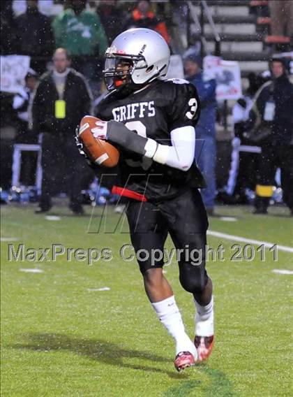 Thumbnail 2 in Buchtel vs. Bishop Watterson (OHSAA D3 Final) photogallery.