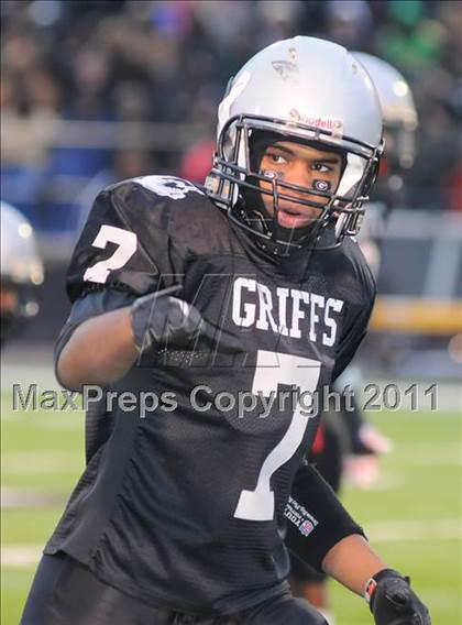 Thumbnail 2 in Buchtel vs. Bishop Watterson (OHSAA D3 Final) photogallery.