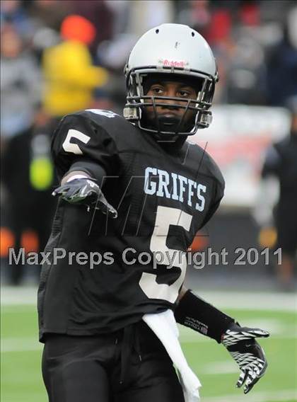Thumbnail 2 in Buchtel vs. Bishop Watterson (OHSAA D3 Final) photogallery.
