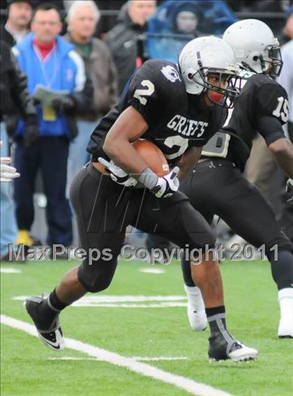 Thumbnail 3 in Buchtel vs. Bishop Watterson (OHSAA D3 Final) photogallery.
