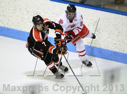 Thumbnail 2 in Ridgefield vs. Fairfield Prep (CIAC Division I Semifinal) photogallery.
