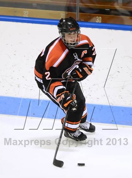 Thumbnail 3 in Ridgefield vs. Fairfield Prep (CIAC Division I Semifinal) photogallery.