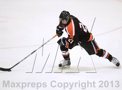 Thumbnail 2 in Ridgefield vs. Fairfield Prep (CIAC Division I Semifinal) photogallery.
