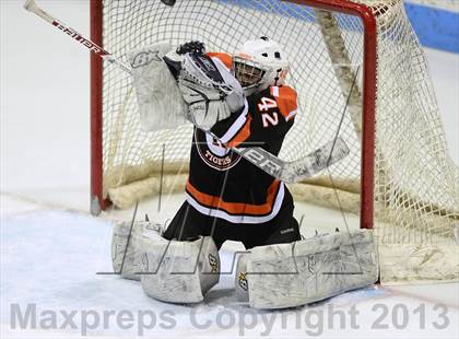 Thumbnail 1 in Ridgefield vs. Fairfield Prep (CIAC Division I Semifinal) photogallery.