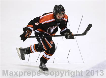 Thumbnail 2 in Ridgefield vs. Fairfield Prep (CIAC Division I Semifinal) photogallery.