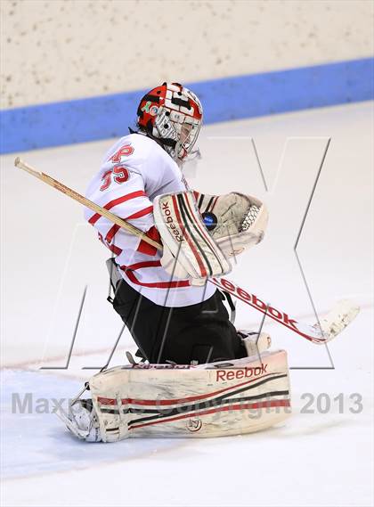 Thumbnail 3 in Ridgefield vs. Fairfield Prep (CIAC Division I Semifinal) photogallery.