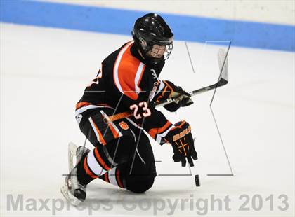 Thumbnail 1 in Ridgefield vs. Fairfield Prep (CIAC Division I Semifinal) photogallery.