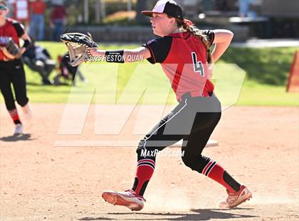 Thumbnail 1 in Centennial vs. Palos Verdes (Alan Dugard Classic) photogallery.