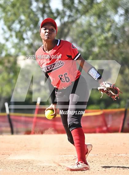 Thumbnail 1 in Centennial vs. Palos Verdes (Alan Dugard Classic) photogallery.