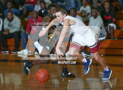 Thumbnail 2 in Goose Creek vs Wando (Rotary Roundball Classic) photogallery.