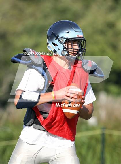 Thumbnail 2 in Phillips Academy @ Brooks (Scrimmage) photogallery.