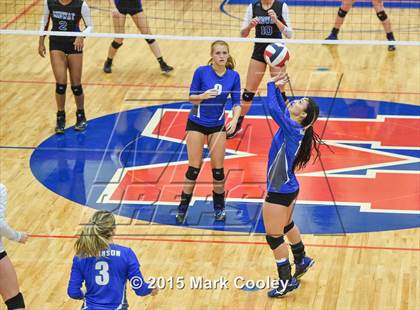 Thumbnail 3 in Robinson @ Midway photogallery.