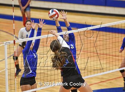 Thumbnail 2 in Robinson @ Midway photogallery.