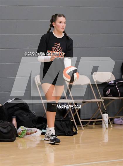 Thumbnail 3 in Antelope vs Globe (Epic Tourneys Volleyball Invite) photogallery.