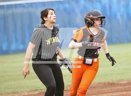 Thumbnail 3 in Grand Saline vs Winona photogallery.