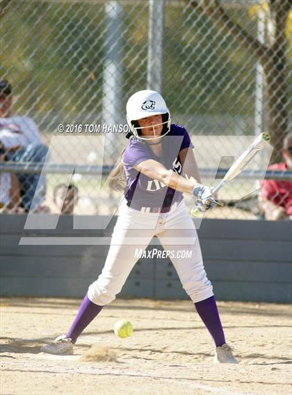 Thumbnail 1 in Mountain View vs Pondarosa (CHSAA 4A Region 6 Playoff) photogallery.