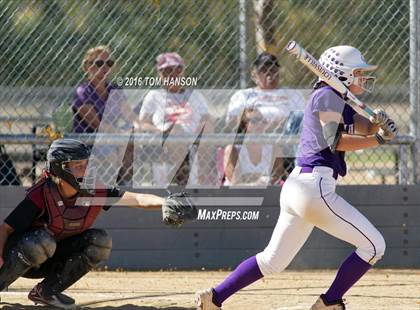 Thumbnail 3 in Mountain View vs Pondarosa (CHSAA 4A Region 6 Playoff) photogallery.