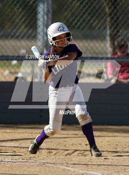 Thumbnail 3 in Mountain View vs Pondarosa (CHSAA 4A Region 6 Playoff) photogallery.
