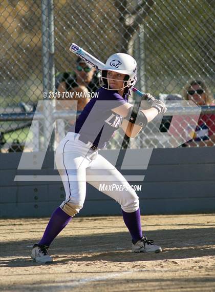 Thumbnail 2 in Mountain View vs Pondarosa (CHSAA 4A Region 6 Playoff) photogallery.