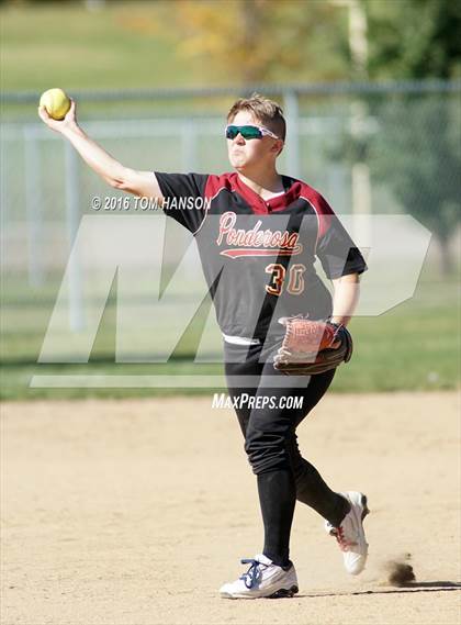 Thumbnail 2 in Mountain View vs Pondarosa (CHSAA 4A Region 6 Playoff) photogallery.