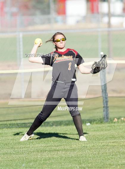 Thumbnail 2 in Mountain View vs Pondarosa (CHSAA 4A Region 6 Playoff) photogallery.