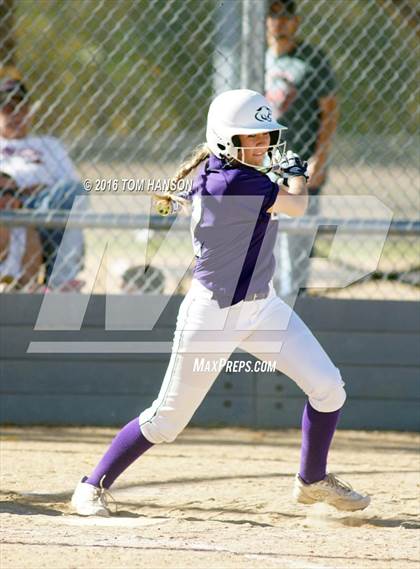 Thumbnail 1 in Mountain View vs Pondarosa (CHSAA 4A Region 6 Playoff) photogallery.