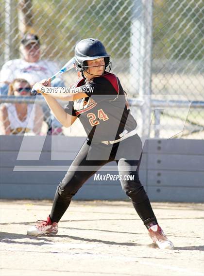 Thumbnail 2 in Mountain View vs Pondarosa (CHSAA 4A Region 6 Playoff) photogallery.