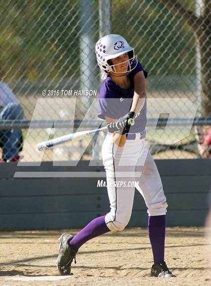 Thumbnail 1 in Mountain View vs Pondarosa (CHSAA 4A Region 6 Playoff) photogallery.
