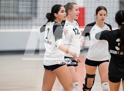 Thumbnail 1 in Ontario Christian vs Mountain Ridge (Nike Tournament of Champions) photogallery.