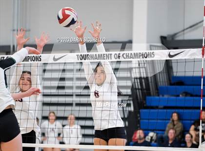 Thumbnail 1 in Ontario Christian vs Mountain Ridge (Nike Tournament of Champions) photogallery.