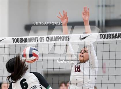 Thumbnail 2 in Ontario Christian vs Mountain Ridge (Nike Tournament of Champions) photogallery.